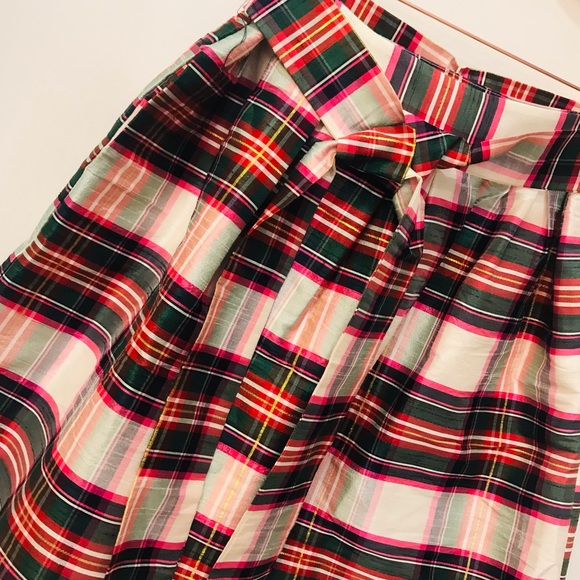 Crown & Ivy Plaid Skirt white red green with Bow size 4 - Picture 4 of 10